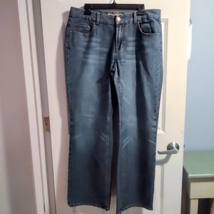 Seven7 Premium Denim Boot Cut Jeans.  Classic Wash.  Size 16